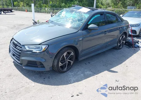 2020 Audi A3 Premium 45 Tfsi S Line Quattro S Tronic z USA, uszkodzony, nr VIN WAUBEGFF4LA000397